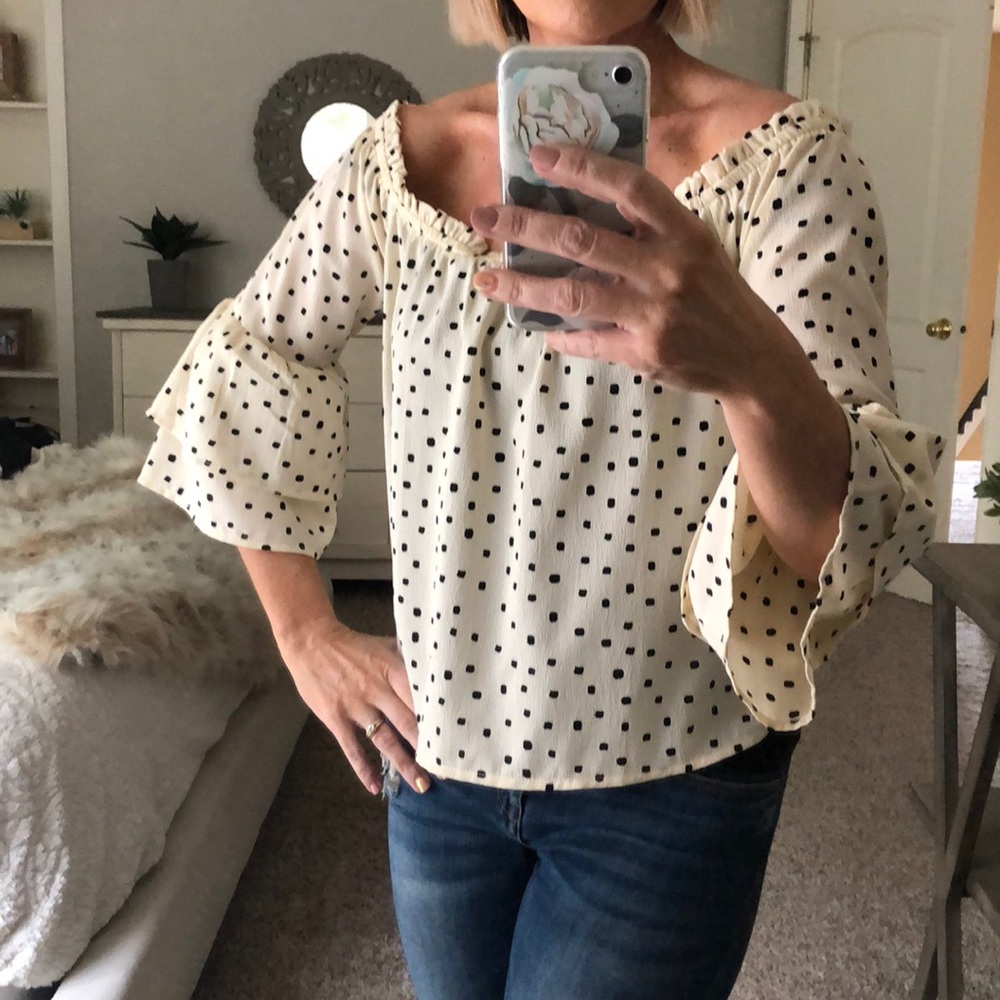 Off shoulder polka dot blouse